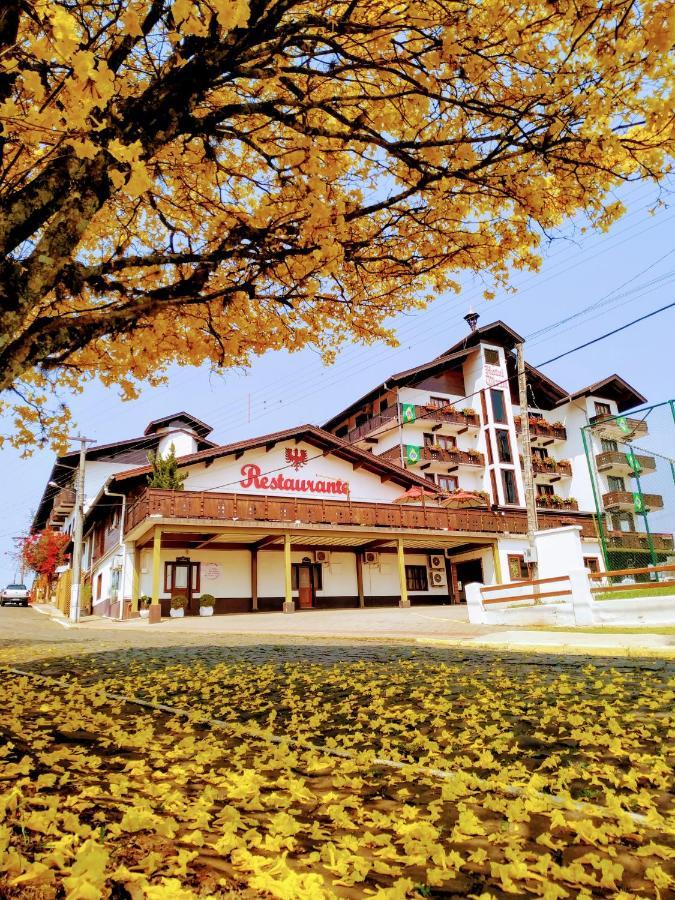 Hotel Tirol Treze Tílias Buitenkant foto